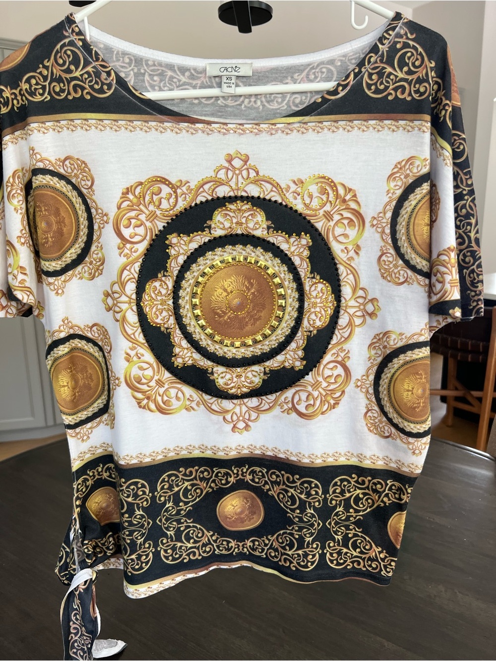 Cache White Black & Gold Medallion Print Short Sleeve Top